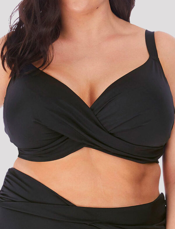 Magnetic bikini top