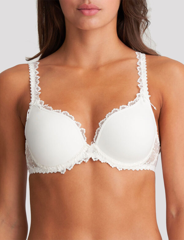 Jane padded