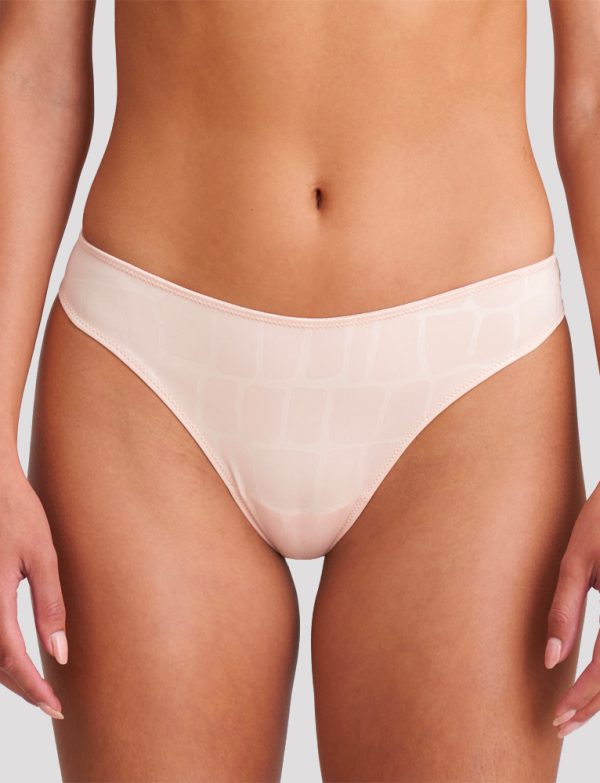 Yoshua thong